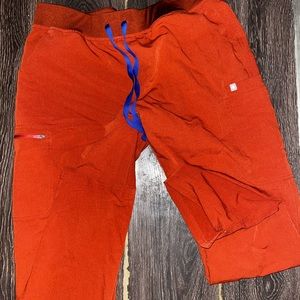 figs straight leg scrub pants